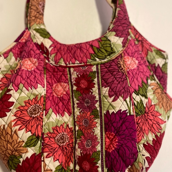 Vera Bradley side by side tote Hello Dahlia RETIRED pattern, Excellent condition - Picture 3 of 5